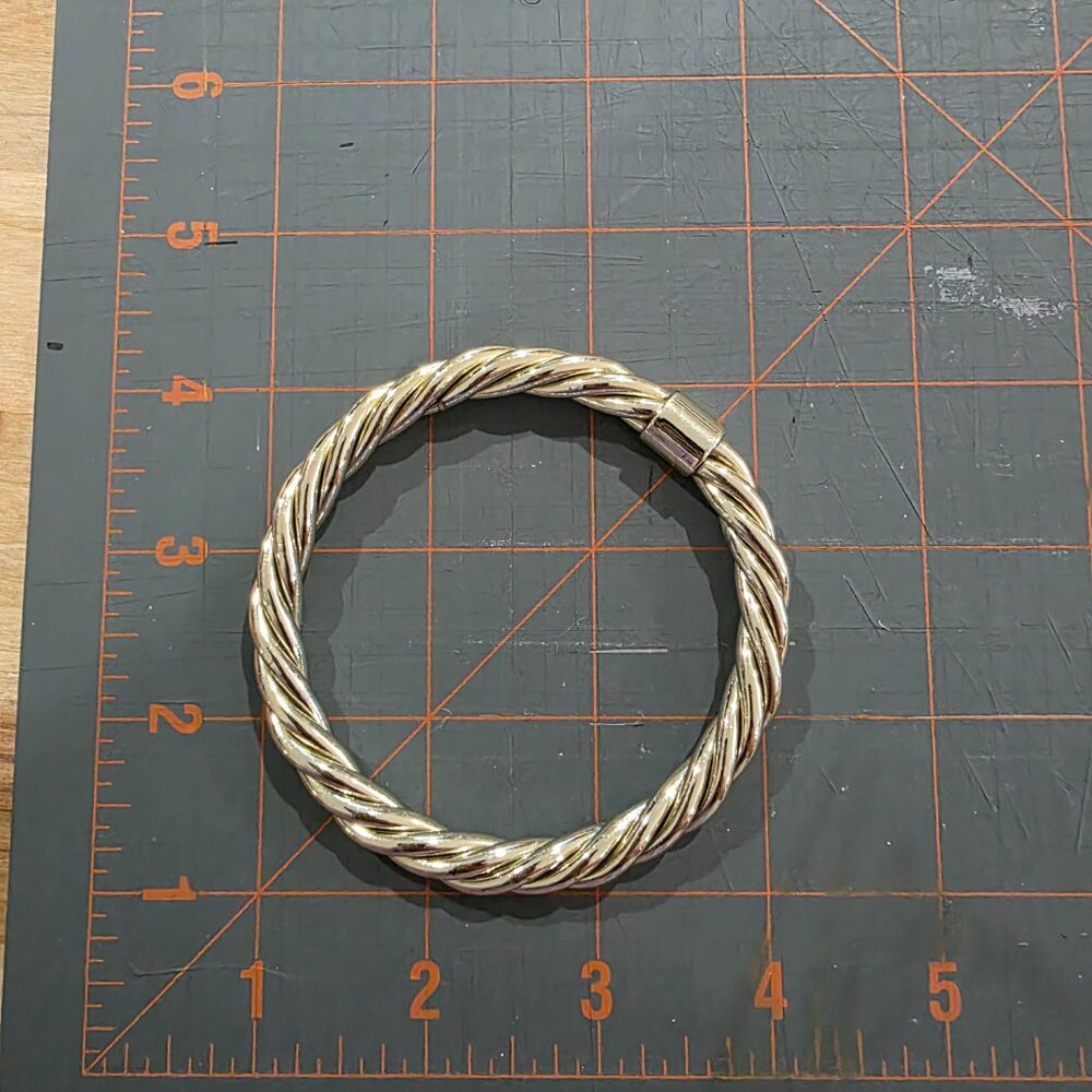 Silver-Tone Twisted Rope Magnetic Clasp Bracelet - Picture 3 of 3